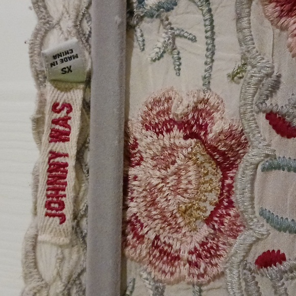 XS Johnny Was - Picture 2 of 4